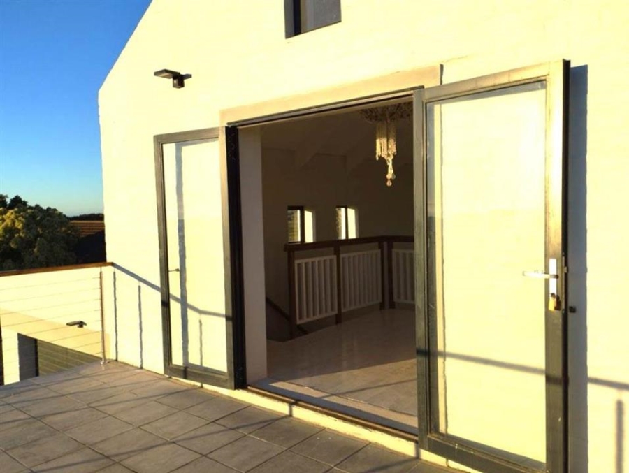 3 Bedroom Property for Sale in Stilbaai Wes Western Cape